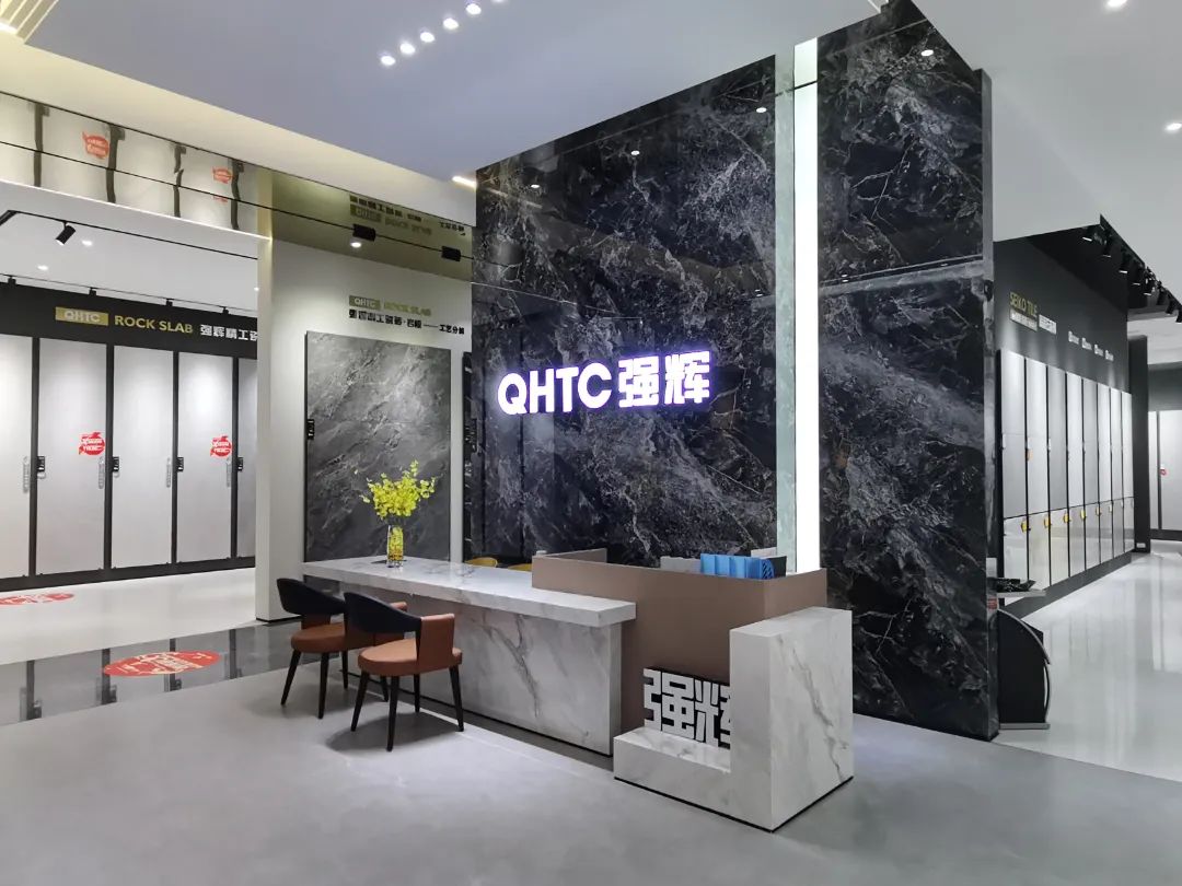 終端風(fēng)采 | 強輝淮南旗艦店，中性格調(diào)，以藝術(shù)裝點設(shè)計(圖5)