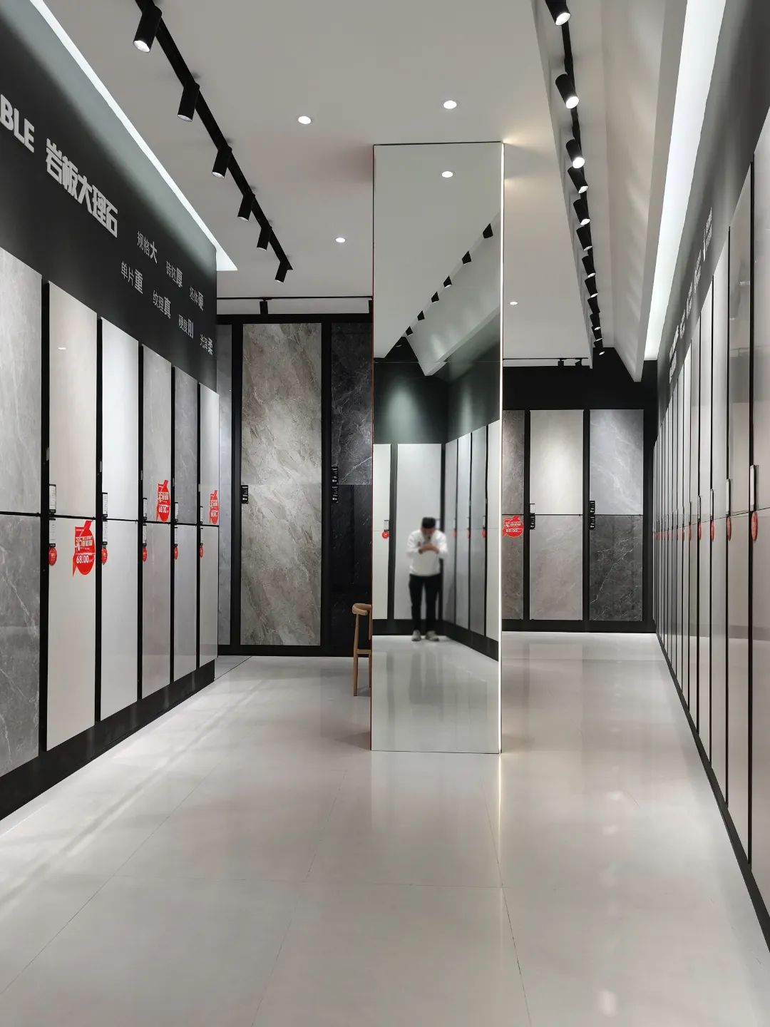 終端風(fēng)采 | 強輝淮南旗艦店，中性格調(diào)，以藝術(shù)裝點設(shè)計(圖12)
