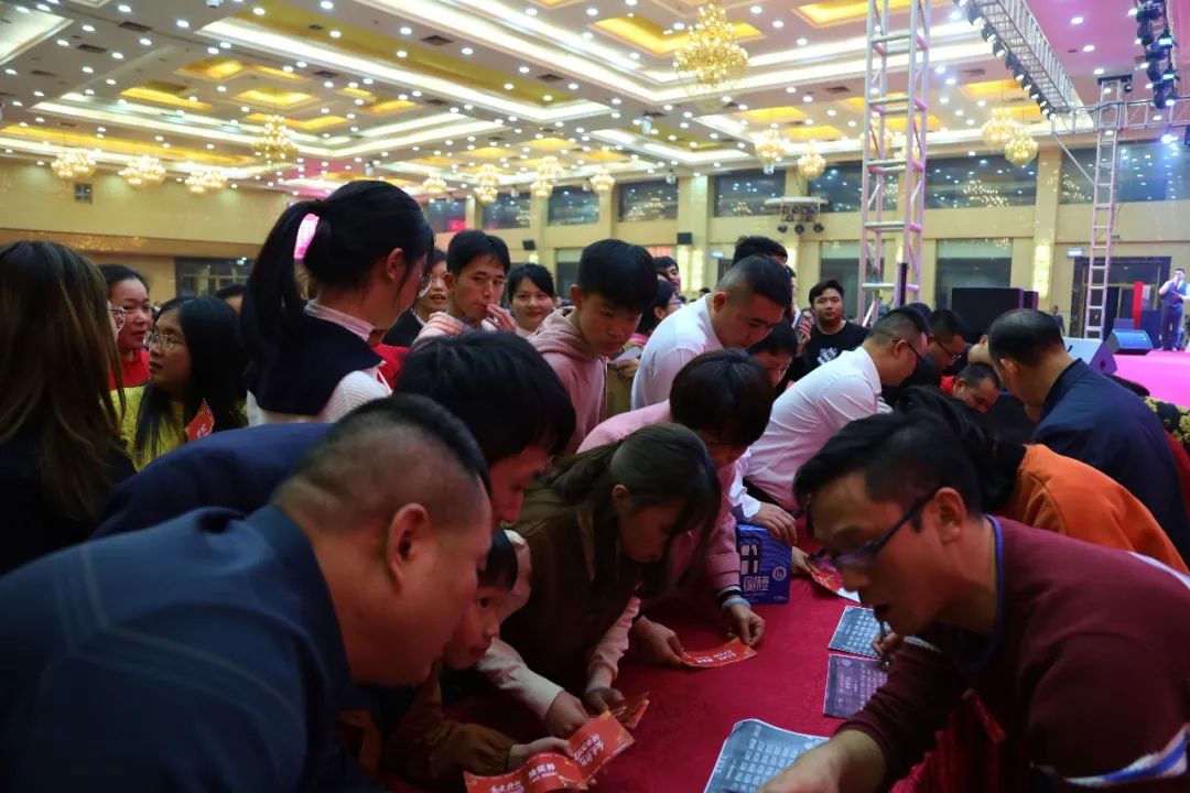 金虎迎新·領(lǐng)跑2022 | 集團年度總結(jié)會暨新年晚會完美落幕！(圖24)