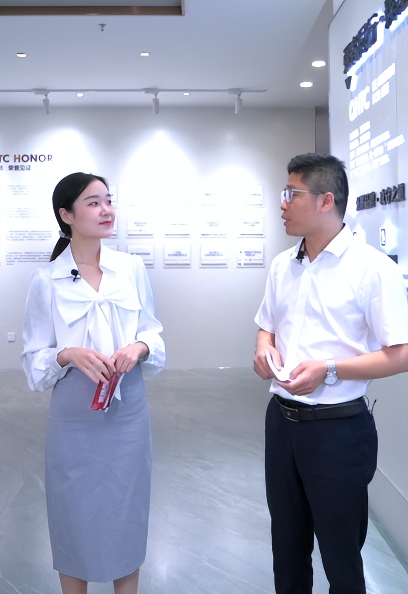 招商落幕！做強(qiáng)商，他們都選了強(qiáng)輝精工瓷磚！(圖3)