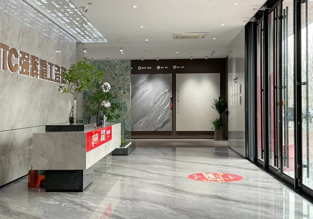 終端風(fēng)采 | 強(qiáng)輝東營(yíng)旗艦店，探尋質(zhì)感空間的詩(shī)意生活(圖6)